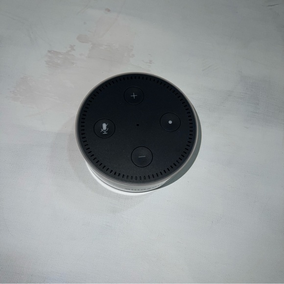 Amazon Echo Dot Generation Smart Speaker Assistant White Like-New - Picture 2 of 3